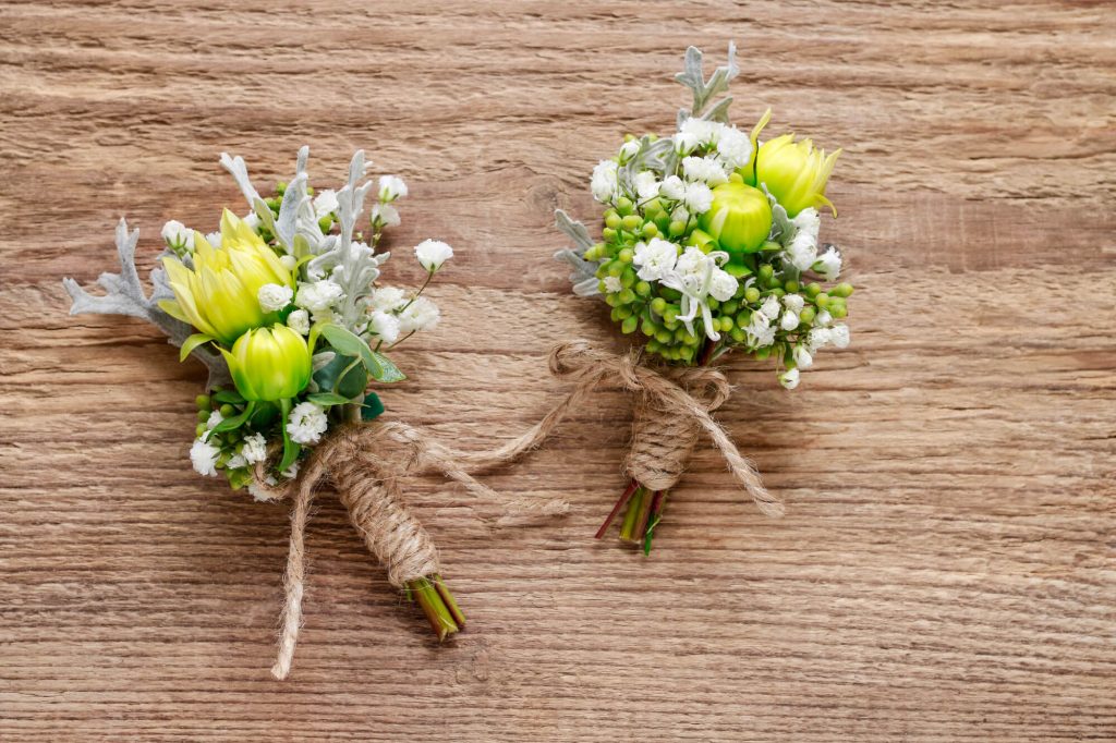 fall wedding boutonniere ideas