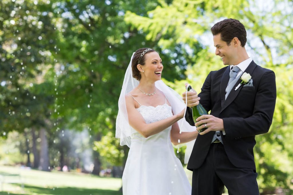 outdoor wedding tips